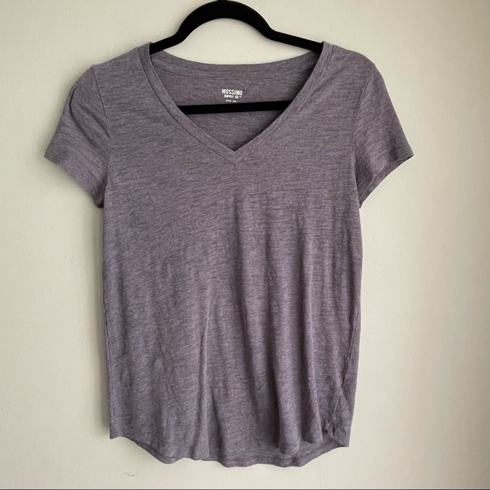 V-neck T-shirt
